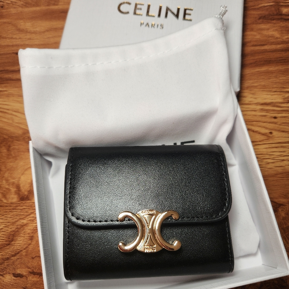 COPY - Celine Wallet Perfect Condition